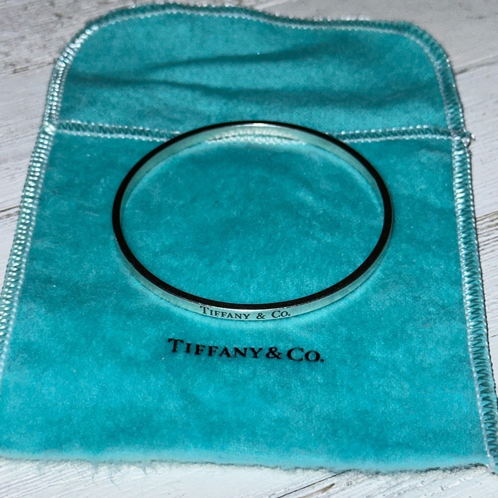 Authentic Vintage Tiffany & Co. Bangle